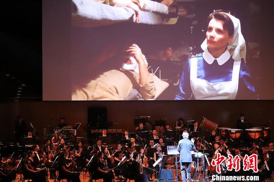 《英国病人》电影交响音乐会在沪举行全球首演
