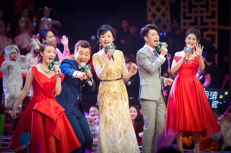 山东卫视2018年春晚节目现场.jpg