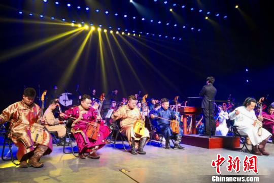 中外50名马头琴演奏家亮相内蒙古上演流传千年的视听盛宴