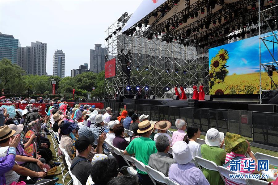 第十二届中国艺术节公益惠民户外演出拉开序幕