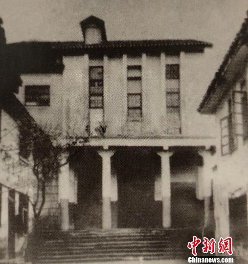 图为抗战时期的抗建堂。重庆市话剧院供图