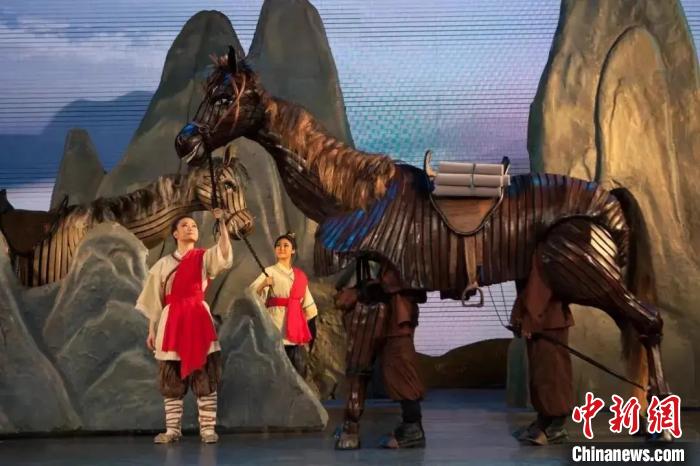 史詩舞臺劇《少年孔子》聚焦“成長”重金打造大型馬偶