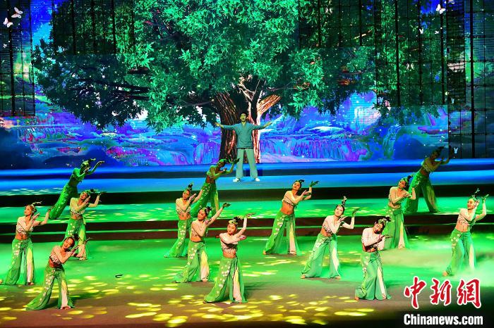 史诗音乐剧《茶道：一叶乾坤》在福州上演