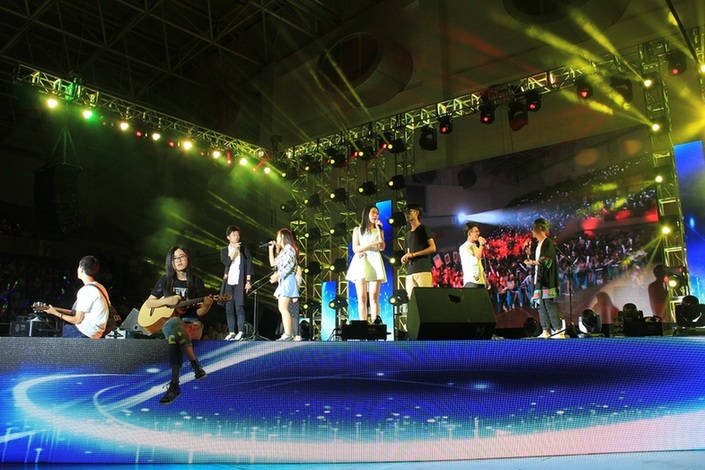 中国大学生音乐节西林校园十强唱响决赛之夜