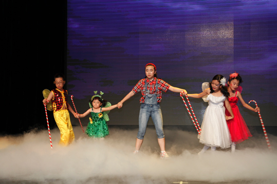 大型儿童音乐歌舞剧小精灵 第二部在京首演